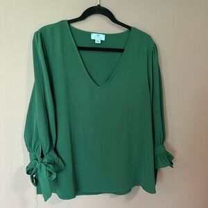 CeCe 3/4 Sleeve V-Neck Blouse
